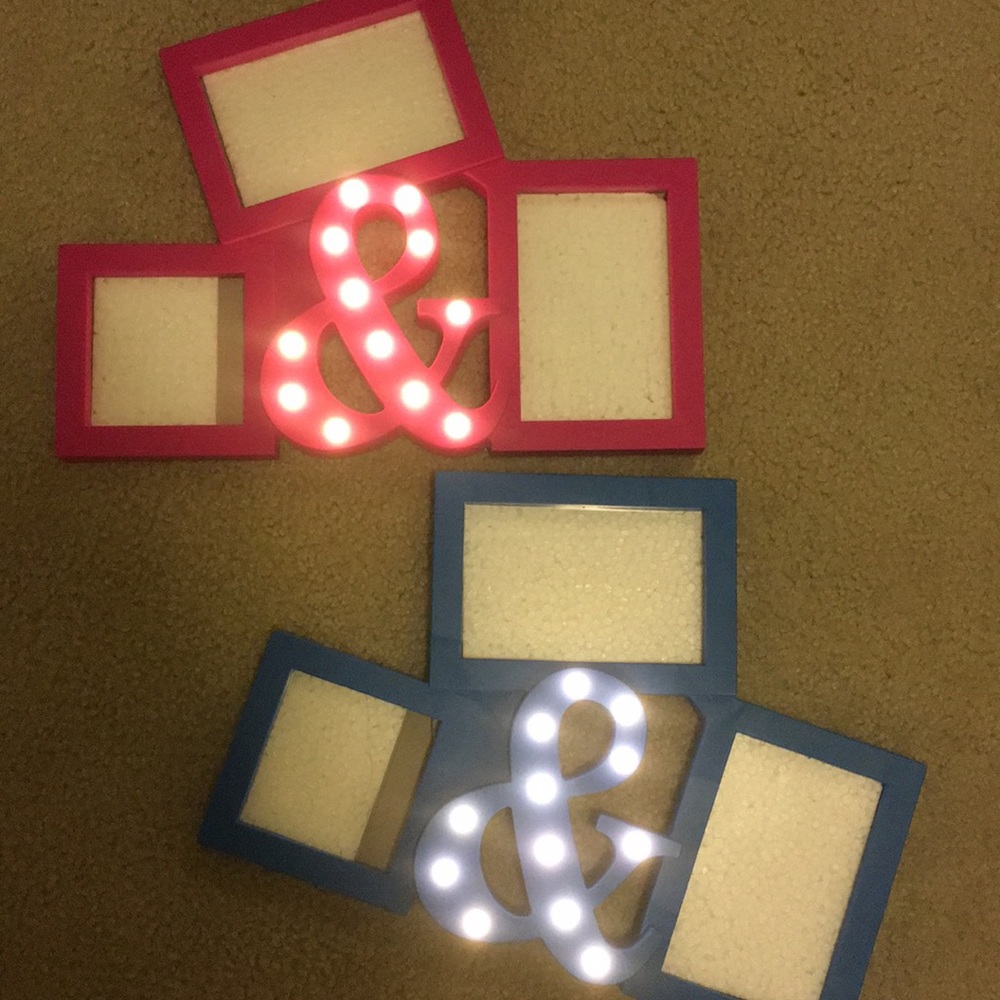 ✨Picture frames with lights ✨